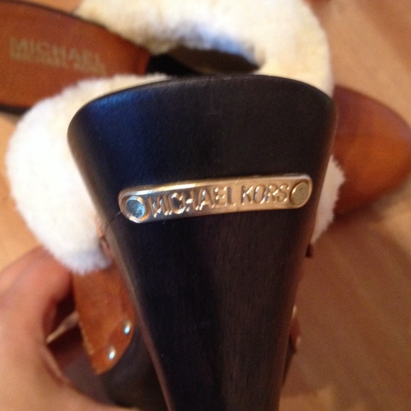 ---SOLD---Michael Kors Fairbanks High Belted Clogs - Picture 3 of 3