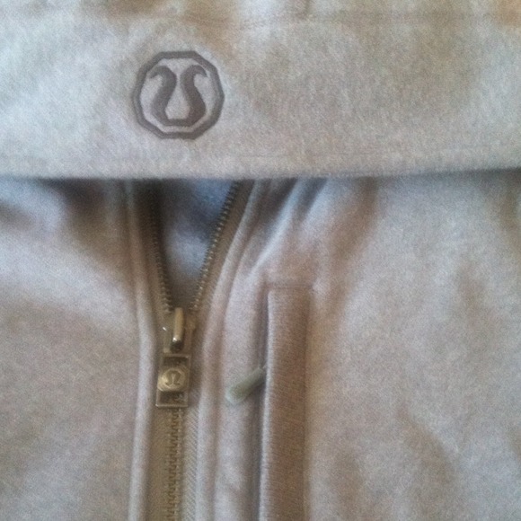 REDUCED!! Lululemon Men's Hoodie