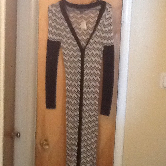 Ankle length Bebe sweater
