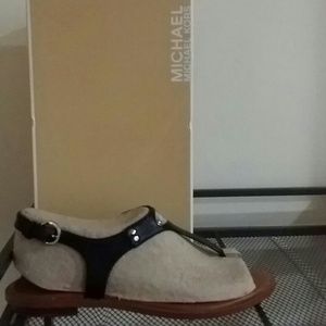 Michael Kors Black Flat thong sandals