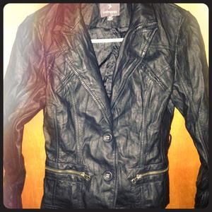 Forever 21 faux sued crinkle jacket