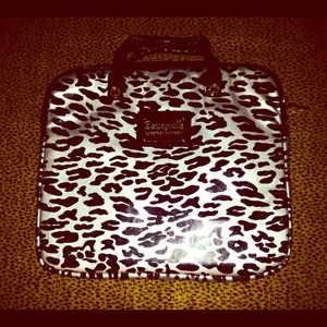 Betsey Johnson NWOT laptop case