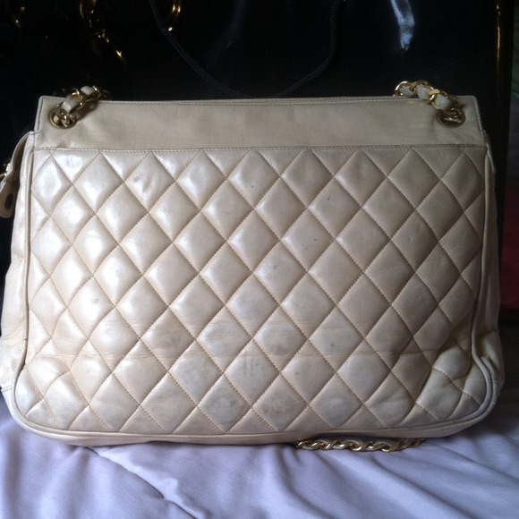 * SOLD * Chanel Vintage Beige Timeless Tote - Picture 2 of 4