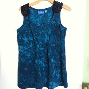 🔴Sold on Vinted🔴 Simply Vera Vera Wang top