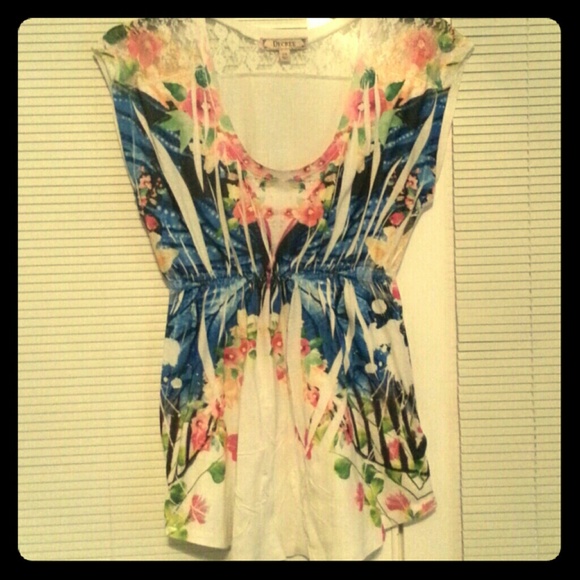 multi colored blouse - Picture 1 of 3
