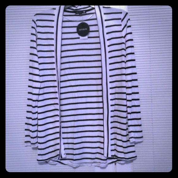 Black and white cardigan NBW