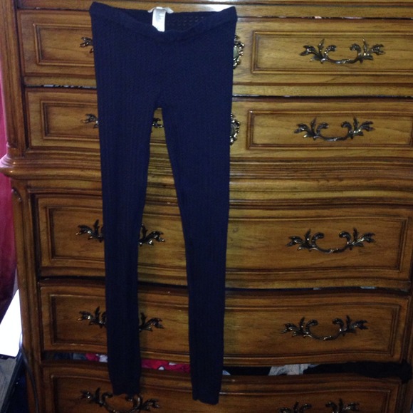 Navy blue knit leggings