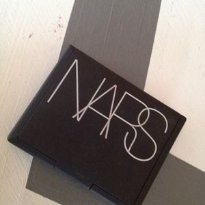 NARS casino bronzer makeup