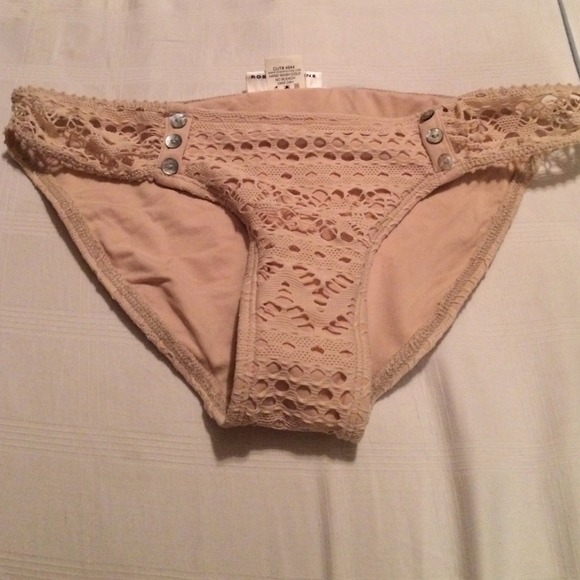 Crochet bikini bottom