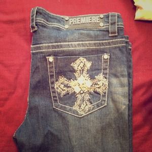 Rue 21, premier jeans.