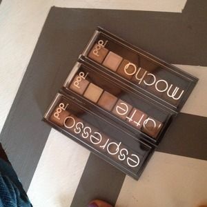 POP beauty 3 eyeshadow palette makeup