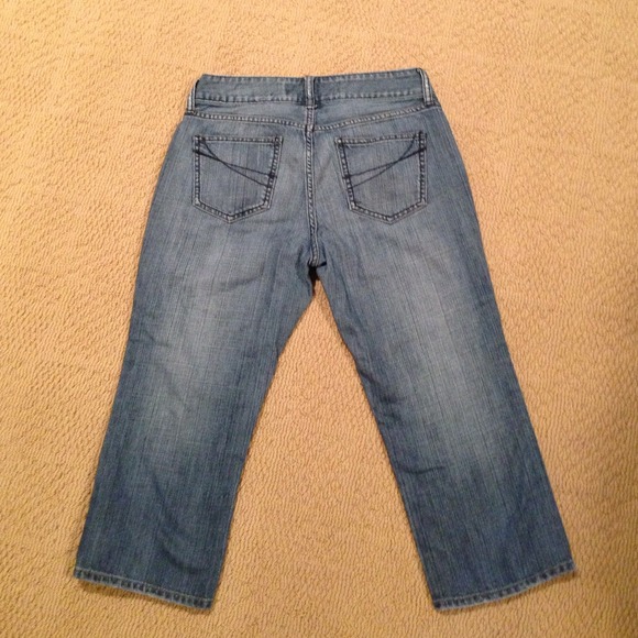 Capri pants - Picture 2 of 3