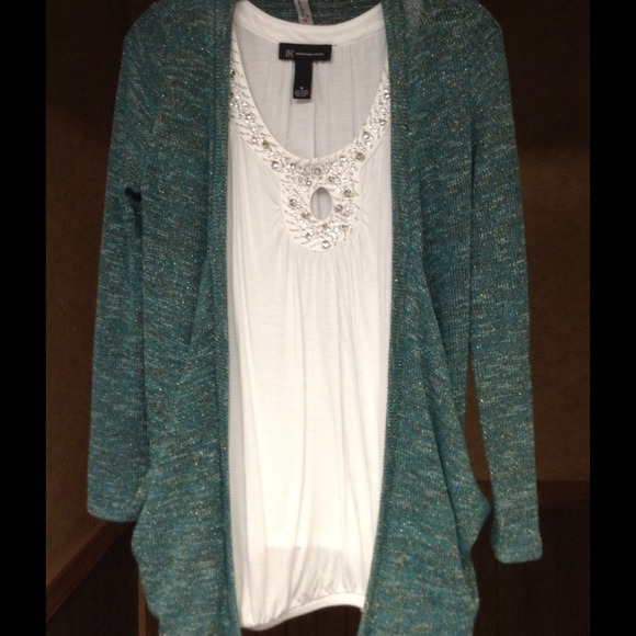 Bundle! White beaded tank w/ green open cardigan!