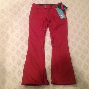 Holden classic woman's pants large