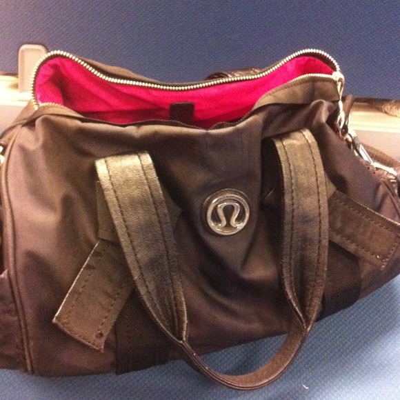 On hold lulu bag