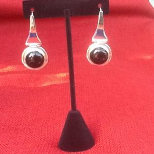 Earrings sterling silver and onyx