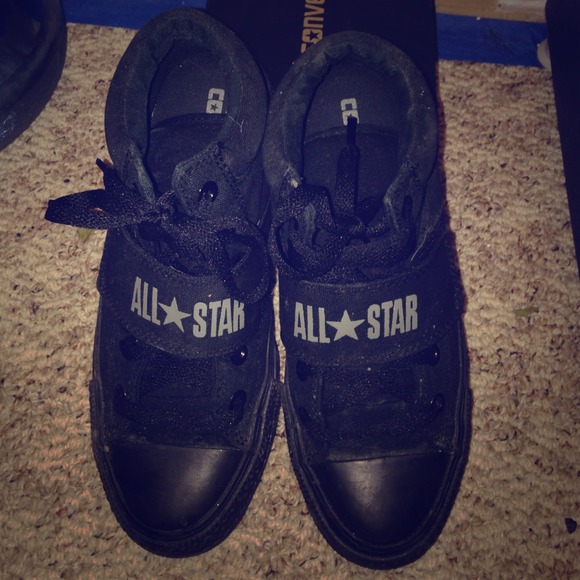 Converse sneakers 7 in women