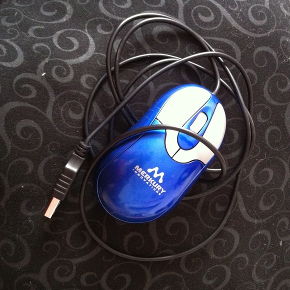 Mercury Innovations USB Mini blue Computer mouse.