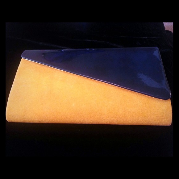 Clutch handbag