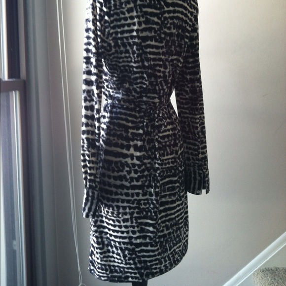 NWOT CALVIN KLEIN ANIMAL PRINT DRESS - Picture 3 of 4