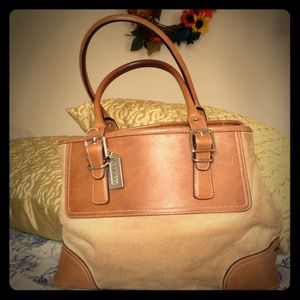 1 HOUR SALE!! Suede brown COACH purse
