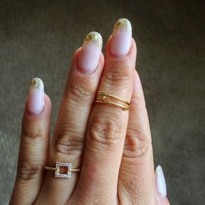 Gold arrow knuckle Ring