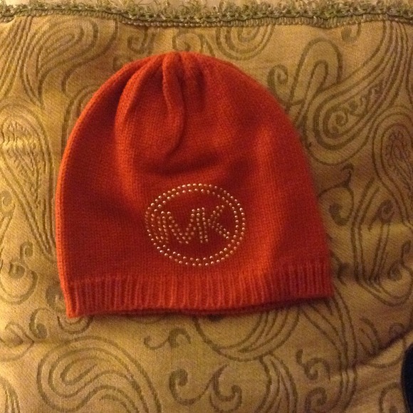 Micheal Kors Hat