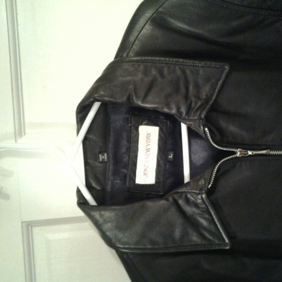 Leather jacket - Picture 3 of 4