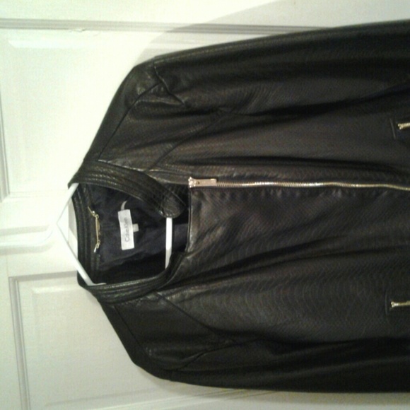 Pleather blk jacket with gold zippers