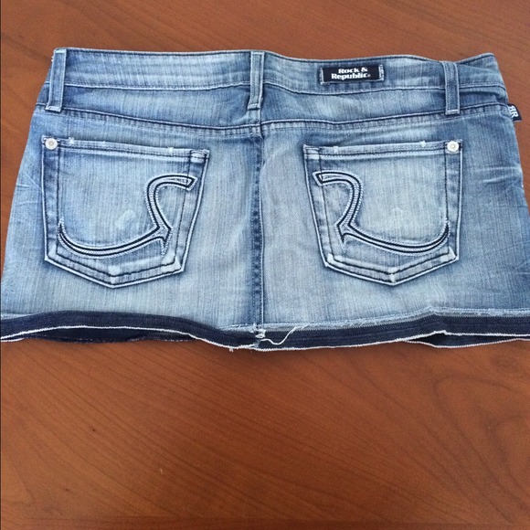 Rock & Republic Jean skirt size 29