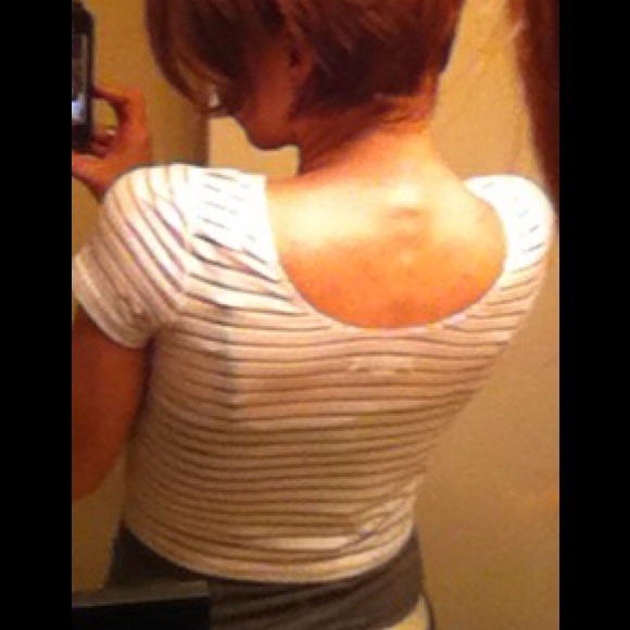 Sheer ribbed crop top - Picture 2 of 3