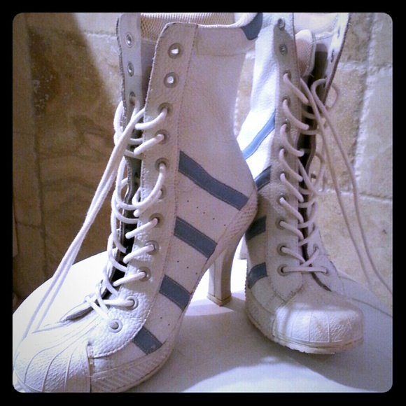 Vintage Steve Madden sneaker heels