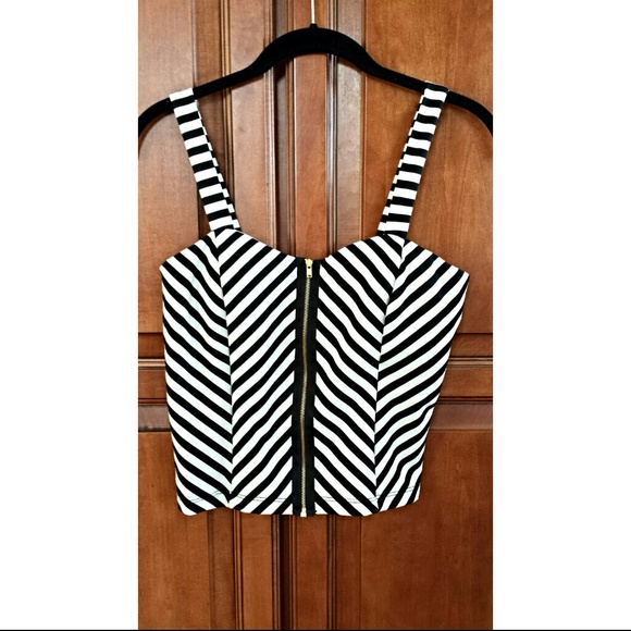 *SOLD* A'GACI Top