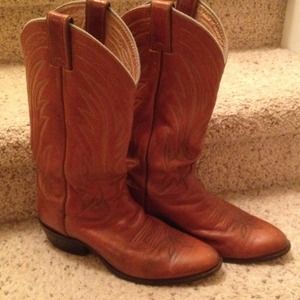 Caramel brown leather western boots, size 8.5