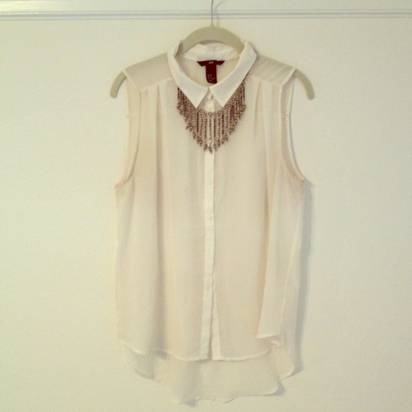 H&M Cream Chiffon Sleeveless Top