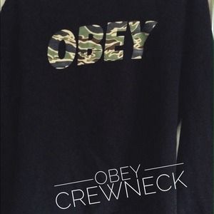 Camo obey crew neck