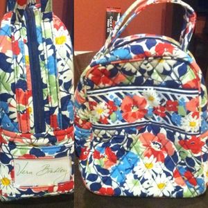 🌺VERA BRADLEY LUNCHBOX🌺