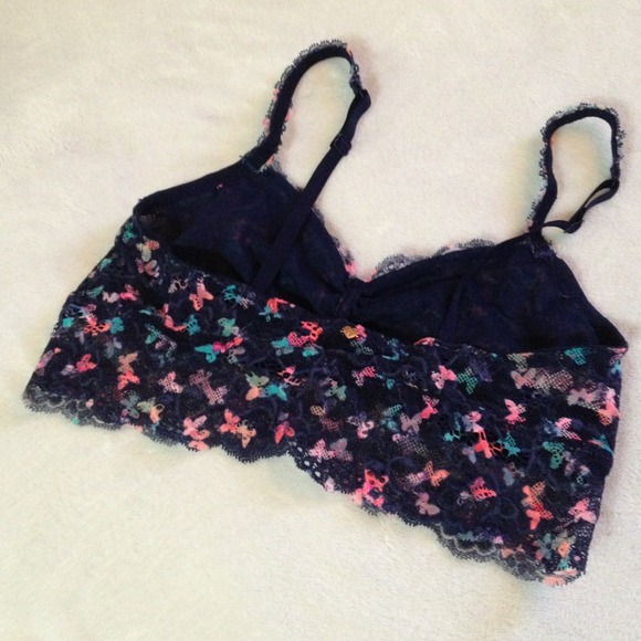 🎉HP🎉VS PINK butterflies lace bralette 💖 - Picture 3 of 4