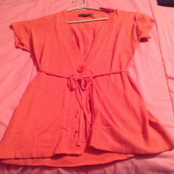 Forever 21 short sleeve cardigan! - Picture 1 of 1