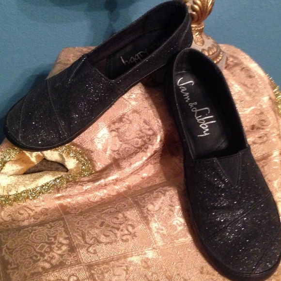 Back in Black Glitter!!!