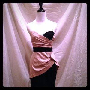 ⬆️⬇️DUSTY ROSE AND BLACK DRESS