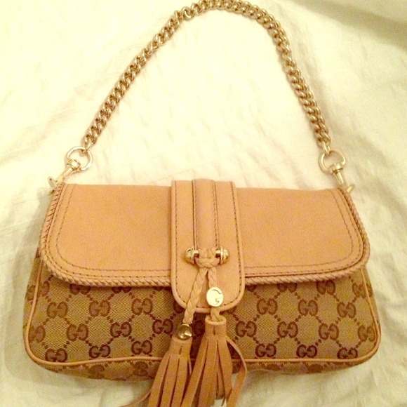 Beautiful Authentic Gucci bag! - Picture 1 of 4