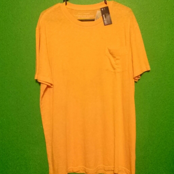 American Eagle T-shirt
