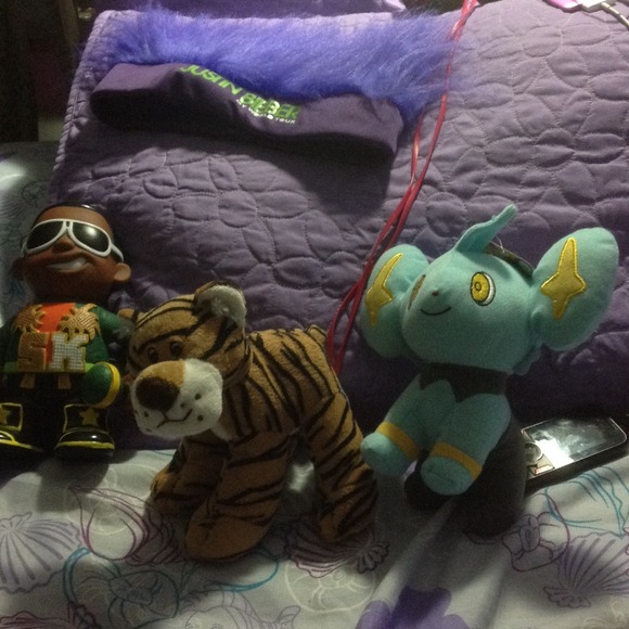 Stuff animals, Sean Kingston and Justin bieber