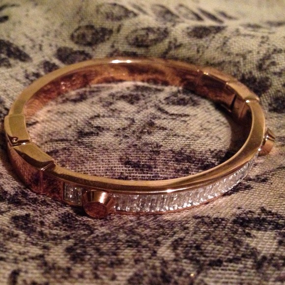 *SOLD*Michael Kors Brillance-Astor Baguette Bangle