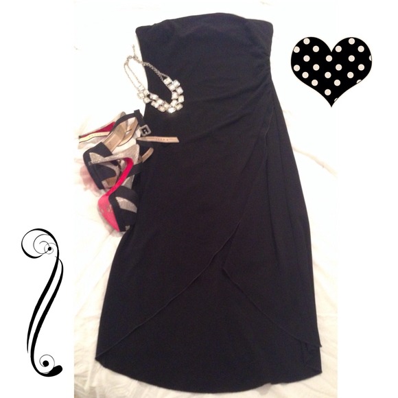 💟MAKE OFFER💟 Sold in bundle - Picture 3 of 4