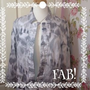 Chicos Gray and White Ikat Print Jacket