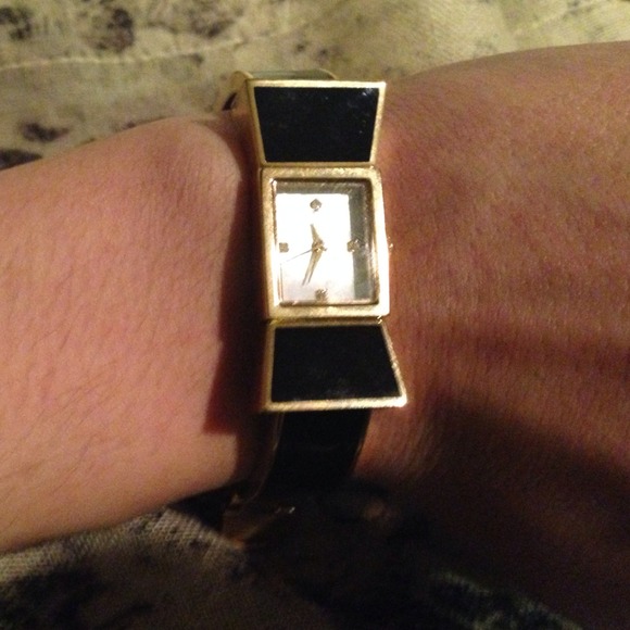 SALE kate spade Black Enamel Carlyle Bangle Watch
