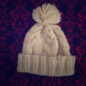 Forever 21 Beanie💛