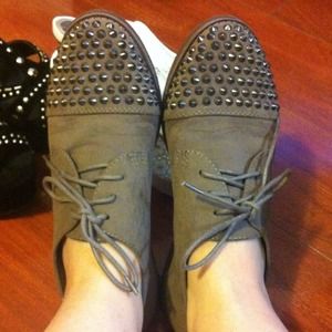 Studded Toe Taupe Oxfords